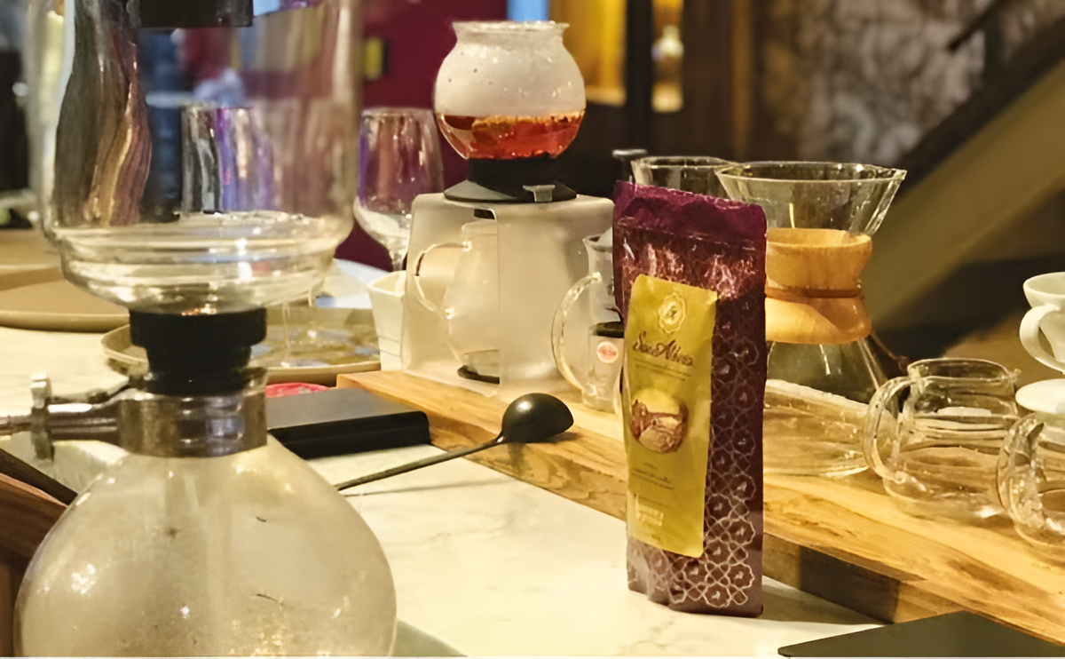 Café Premium Tour con Catación e Inmersión en Métodos Alternativos
